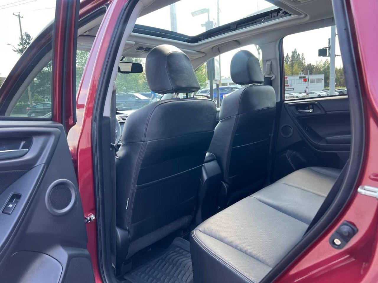 2016 Subaru Forester 5dr Wgn CVT 2.0XT Touring - Photo #13