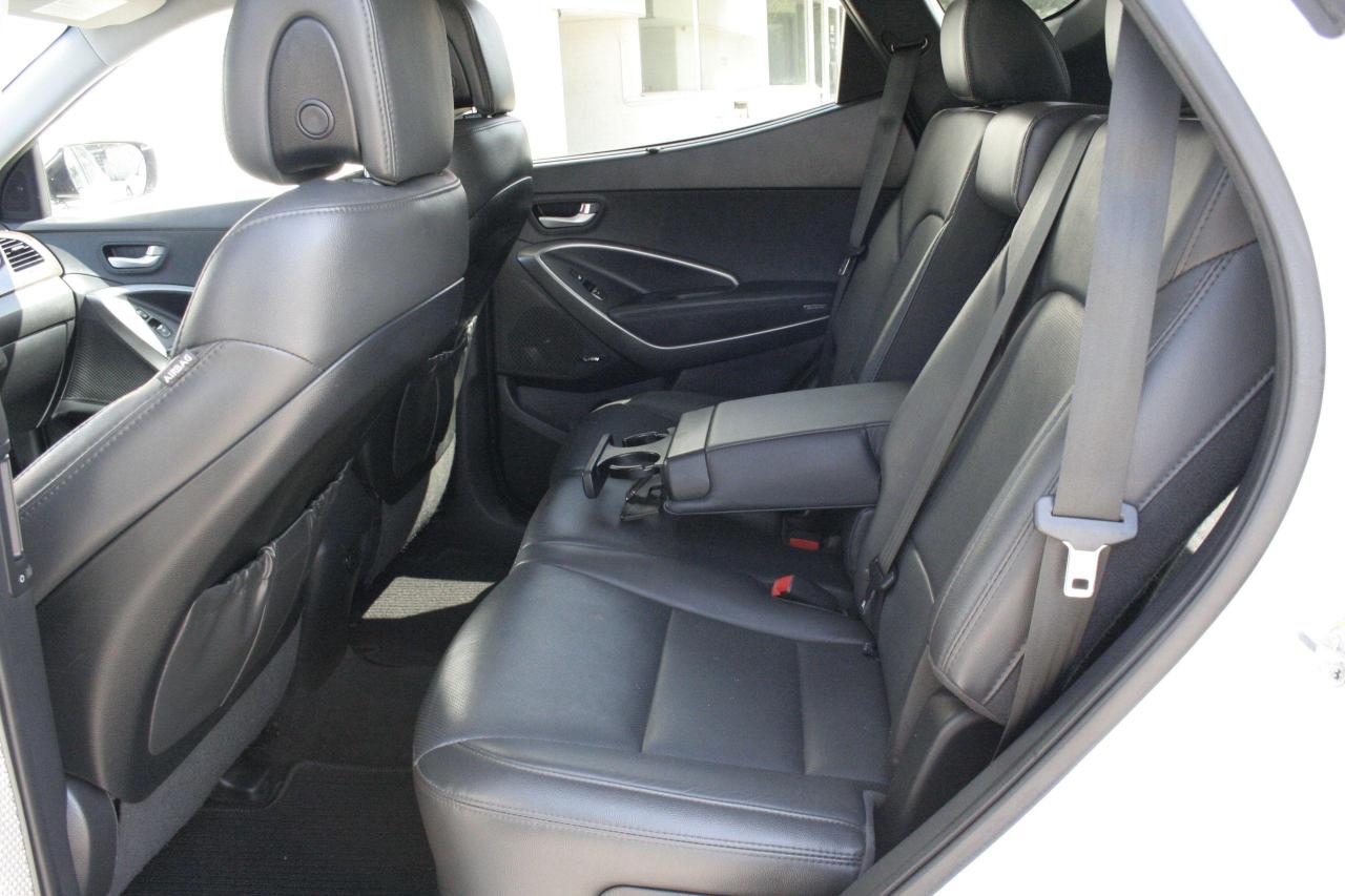 2017 Hyundai Santa Fe Sport AWD 4dr 2.4L Luxury - Photo #41