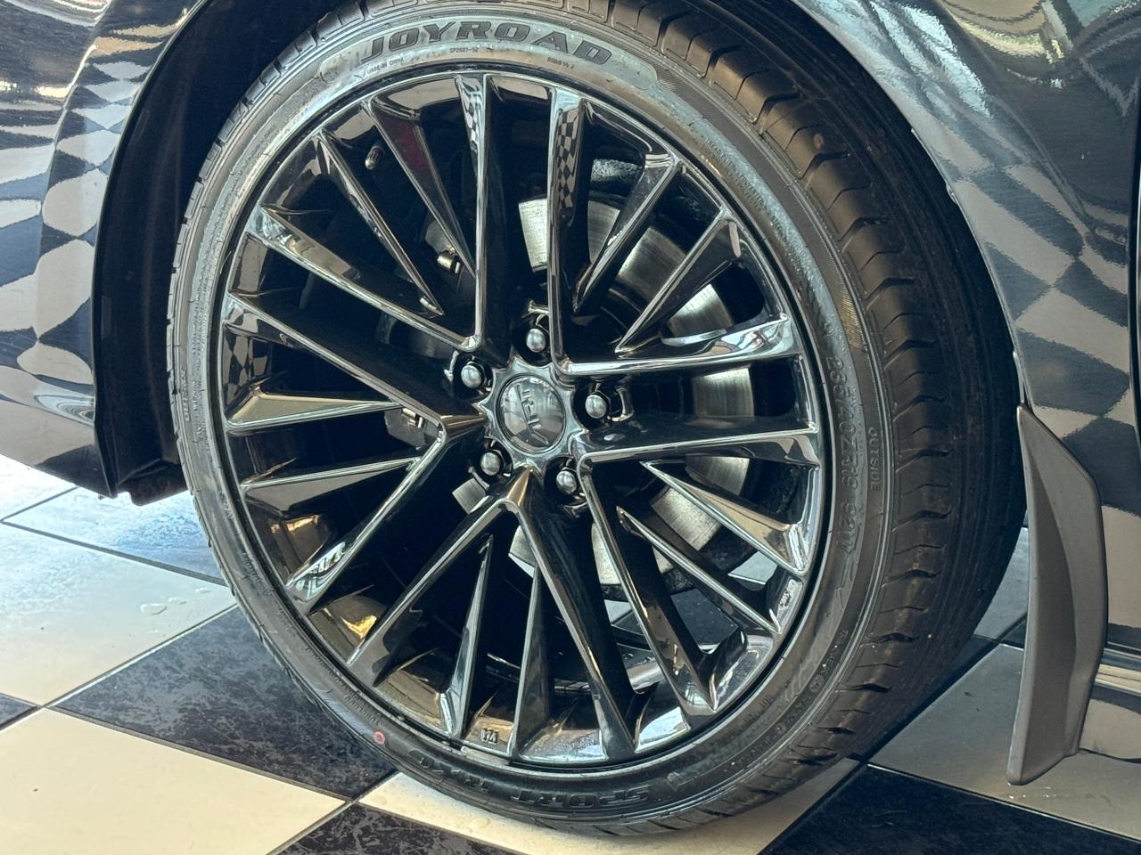 2018 Toyota Camry SE+New Tires+LKA+Adaptive Cruise+CLEAN CARFAX - Photo #53