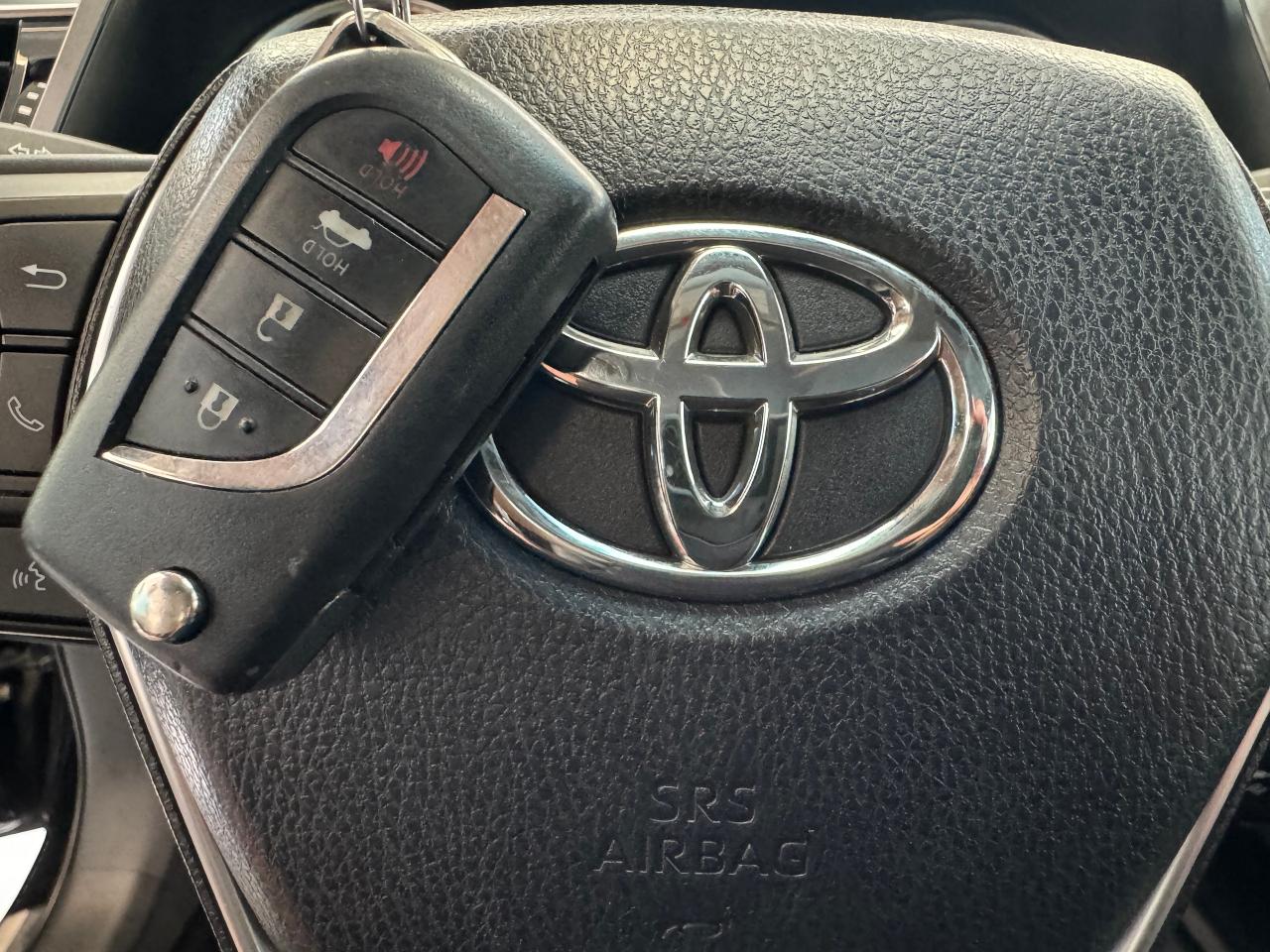 2018 Toyota Camry SE+New Tires+LKA+Adaptive Cruise+CLEAN CARFAX - Photo #16