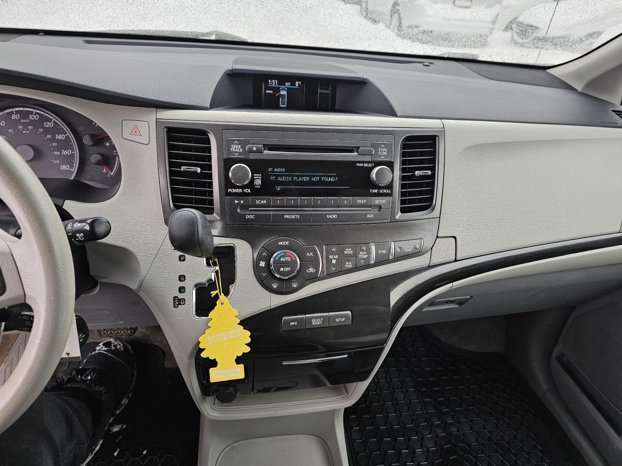 2013 Toyota Sienna LE/7 PASS/BACKUP CAMERA,POWER SLIDING DOORS/A/C - Photo #14