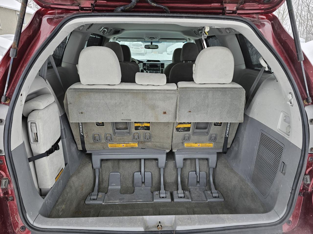2013 Toyota Sienna LE/7 PASS/BACKUP CAMERA,POWER SLIDING DOORS/A/C - Photo #9
