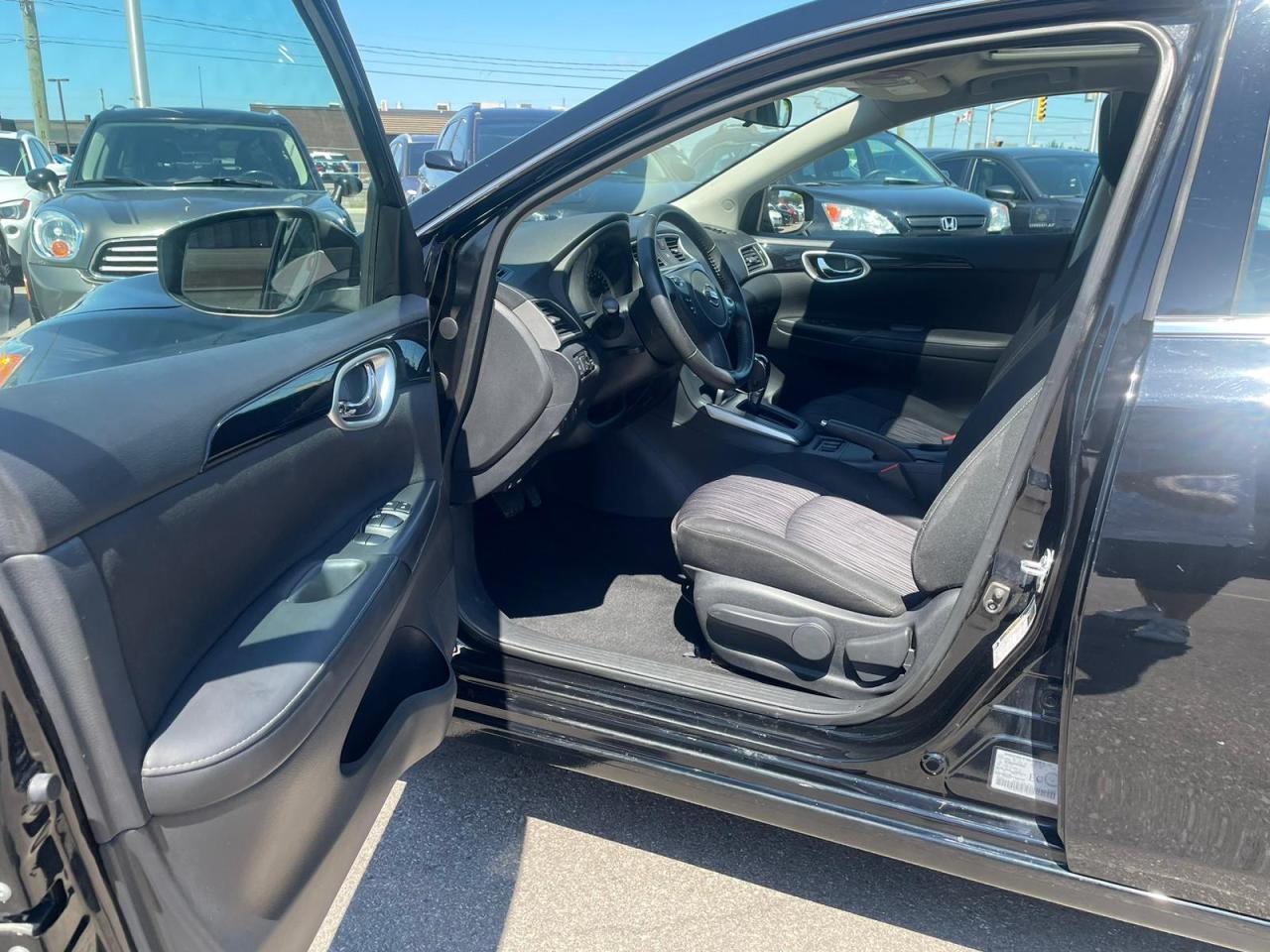 2019 Nissan Sentra AUTO SV SUNROOF NO ACCIDENT LOW KM B-TOOTH CAMERA - Photo #28