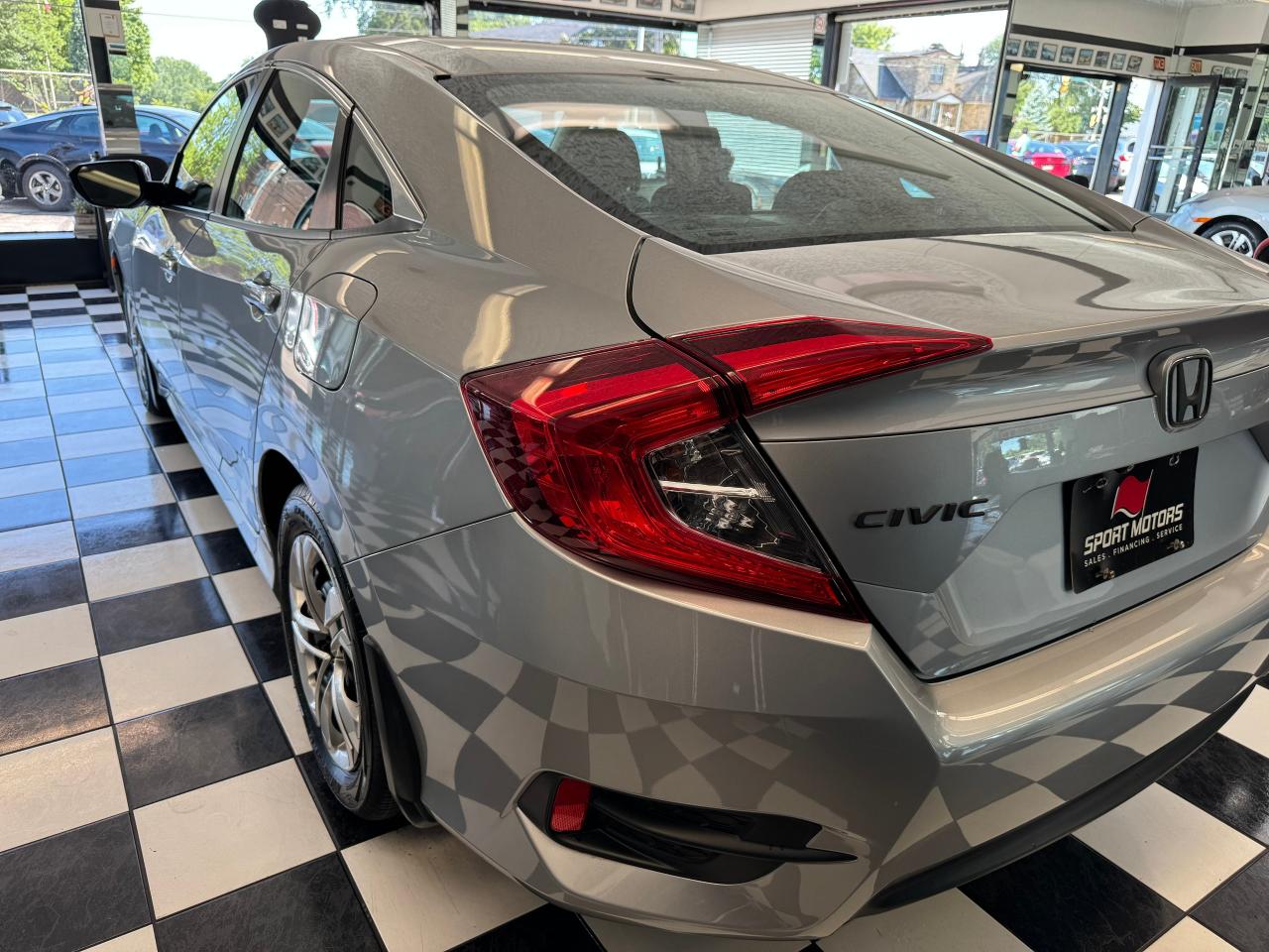 2018 Honda Civic LX+New Tires+Camera+ApplePlay+CLEAN CARFAX - Photo #32