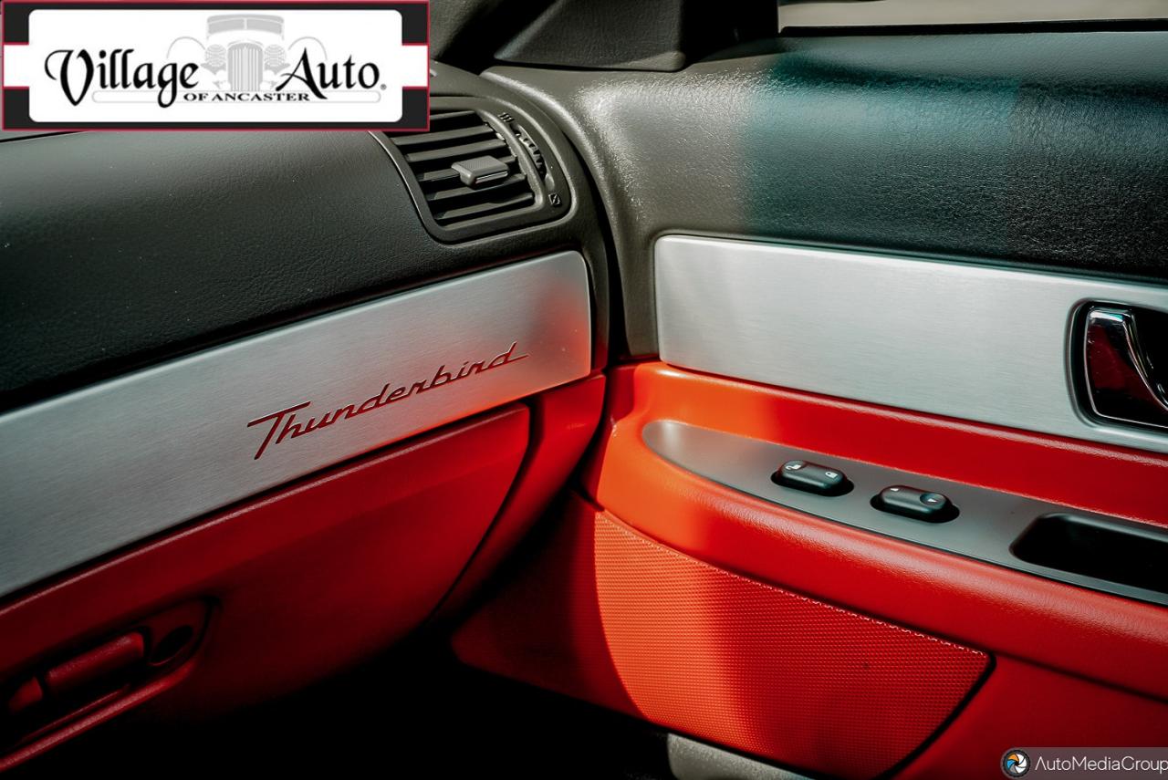 2002 Ford Thunderbird 2dr Conv w/Hardtop - Photo #22