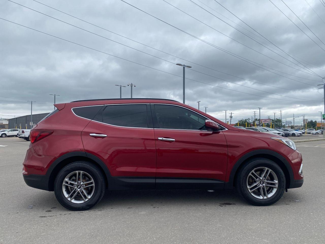 2017 Hyundai Santa Fe Sport AWD 4dr 2.4L Luxury Photo4