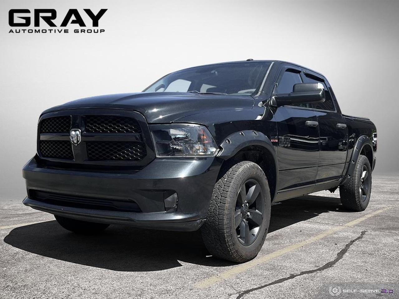 2016 RAM 1500 CREW/5.7L V8/RWD - Photo #1
