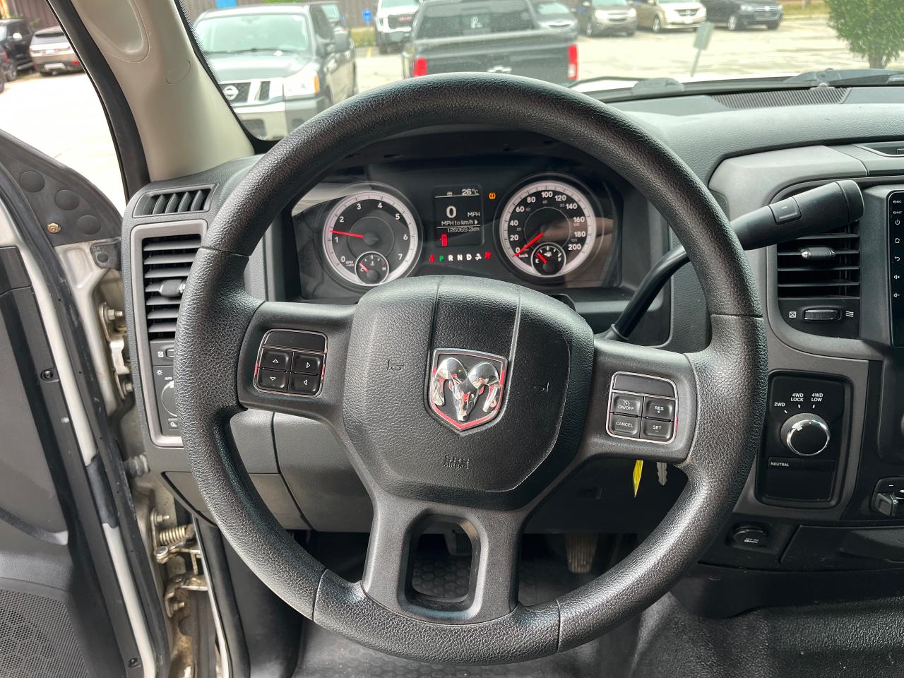 2014 RAM 2500 6.4L V8/LEATHER/4x4 - Photo #10