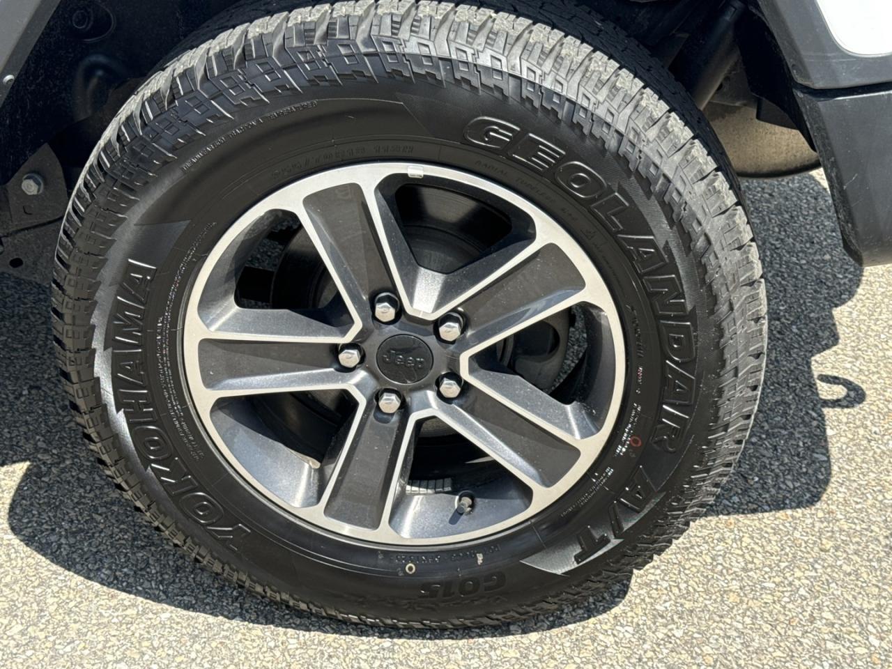 2023 Jeep Wrangler Unlimited Sahara - Photo #8