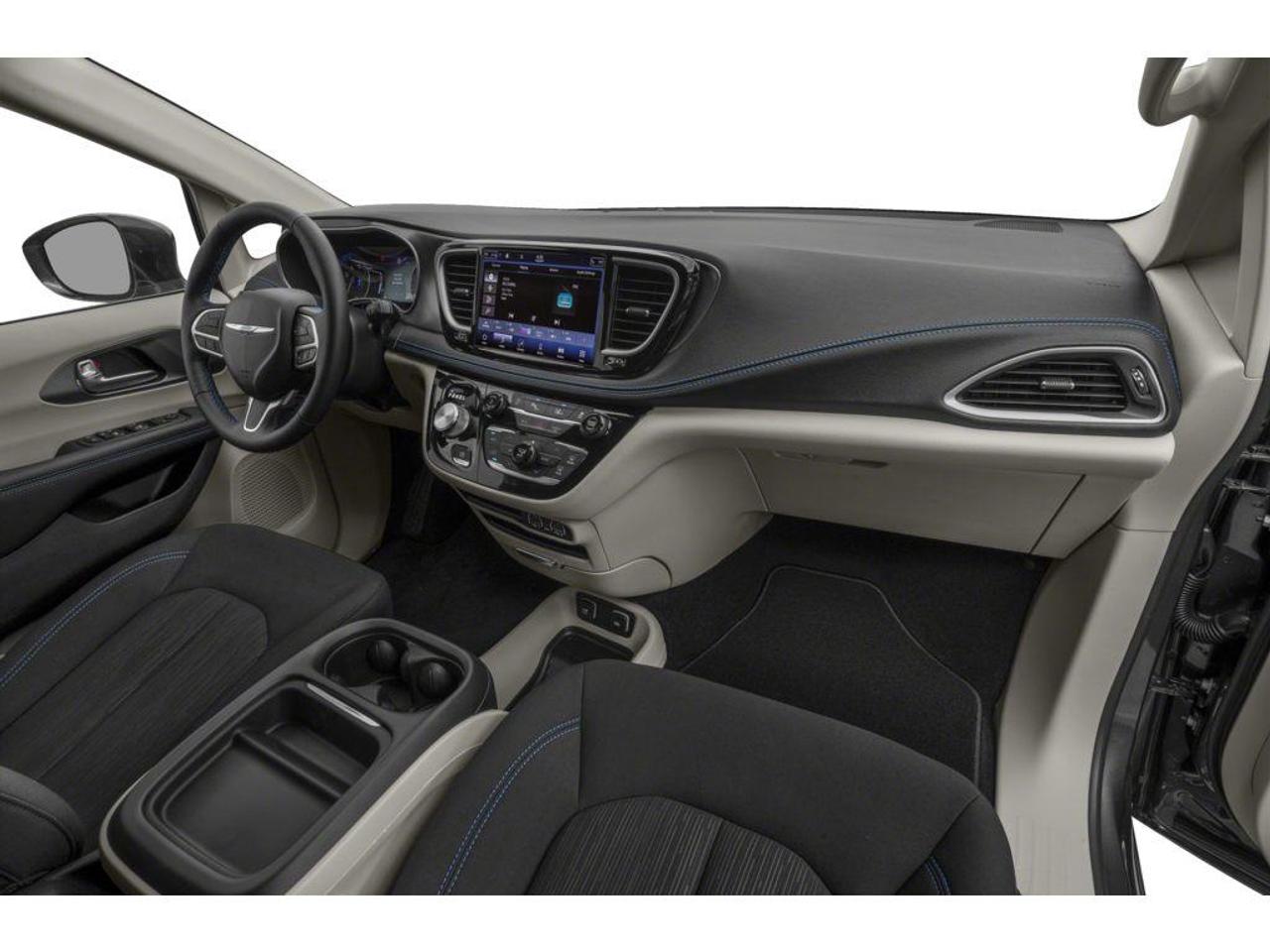 2022 Chrysler Pacifica Limited Photo