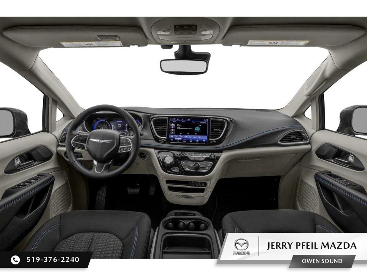 2022 Chrysler Pacifica Limited AWD Photo