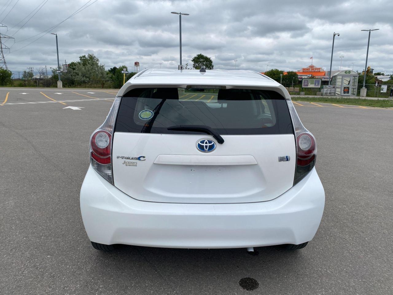 2014 Toyota Prius c 5dr HB*ONE OWNER*CLEAN CARFAX* - Photo #7