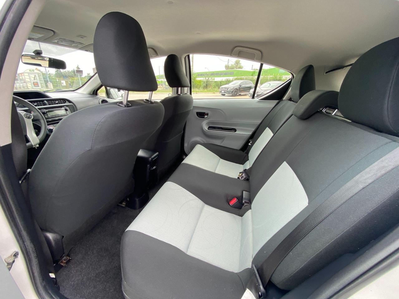 2014 Toyota Prius c 5dr HB*ONE OWNER*CLEAN CARFAX* - Photo #13