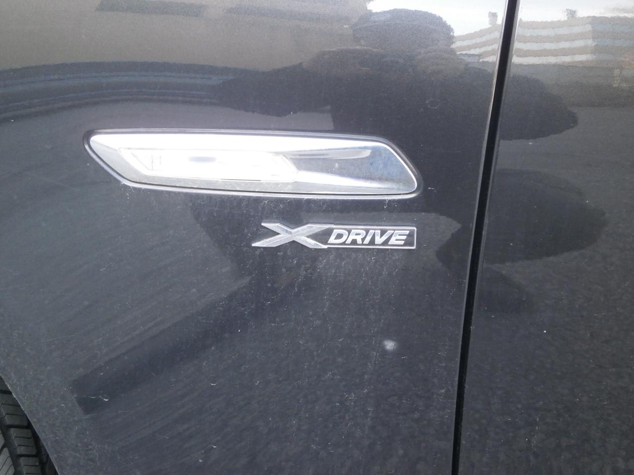 2011 BMW 5 Series X DRIVE M PACKAGE - Photo #6