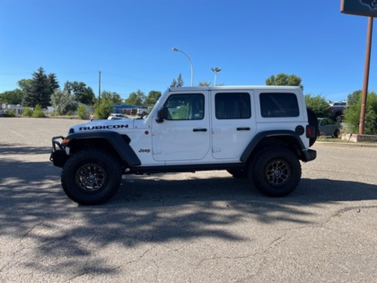 2023 Jeep Wrangler Rubicon 4 Door 4x4,XTREME RECON, LOW KM #300 Photo3