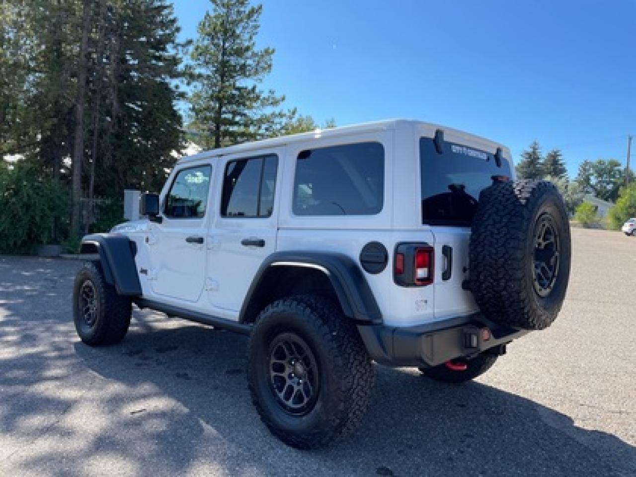 2023 Jeep Wrangler Rubicon 4 Door 4x4,XTREME RECON, LOW KM #300 Photo4