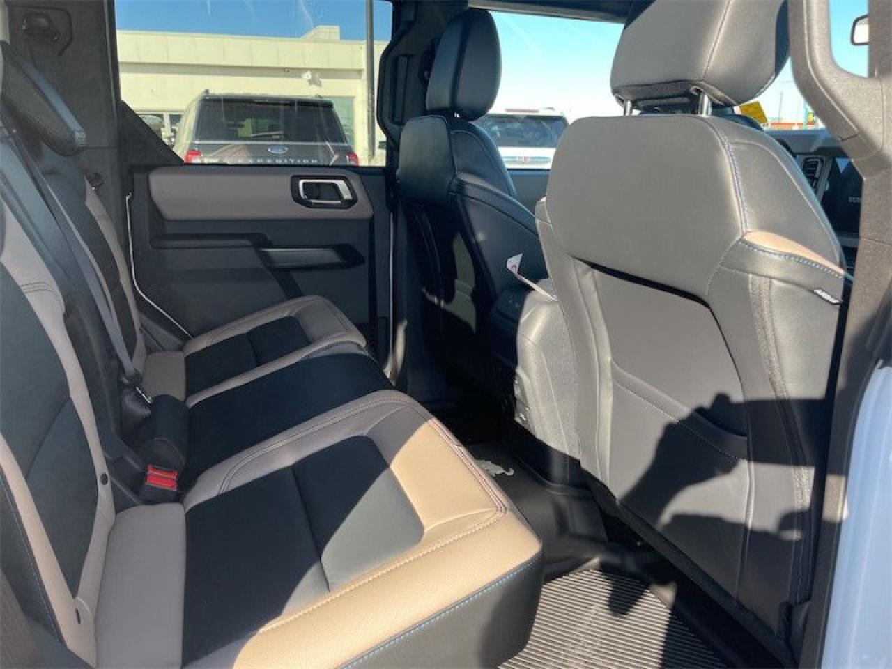 2024 Ford Bronco Wildtrak  - Leather Seats -  Heated Seats Photo5