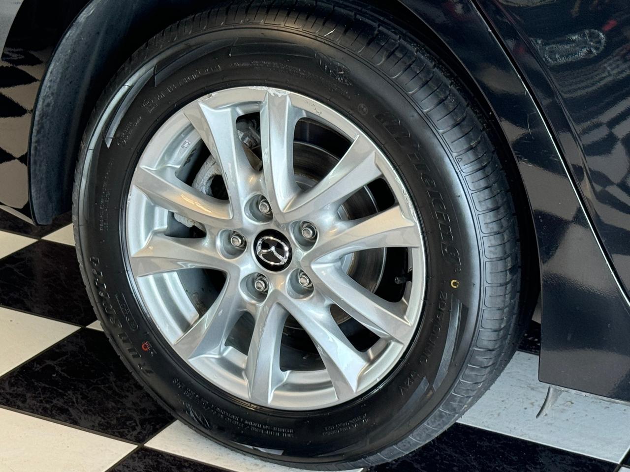 2017 Mazda MAZDA3 SE+New Tires+Brakes+Heated Leather+CLEAN CARFAX - Photo #52