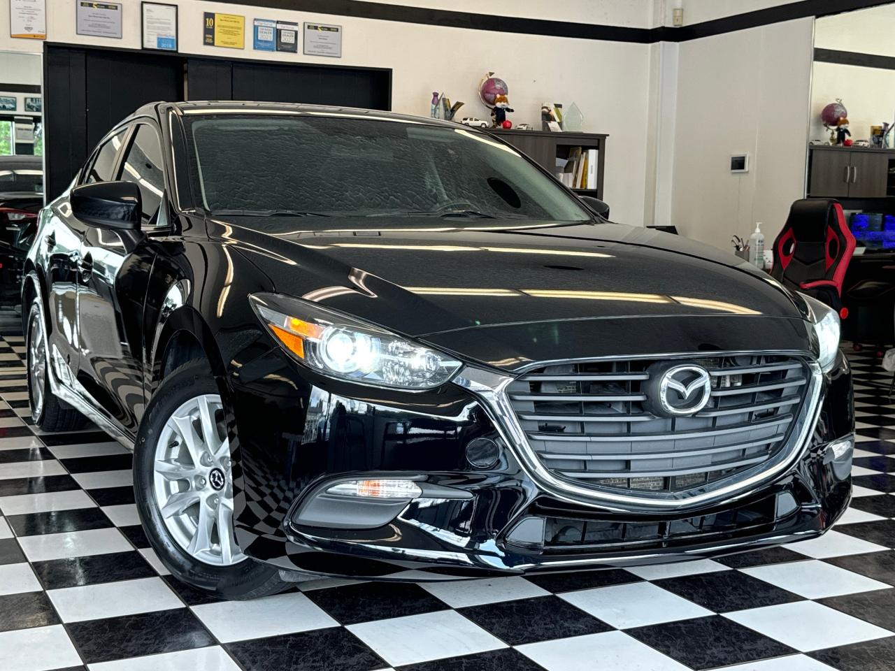2017 Mazda MAZDA3 SE+New Tires+Brakes+Heated Leather+CLEAN CARFAX Photo14