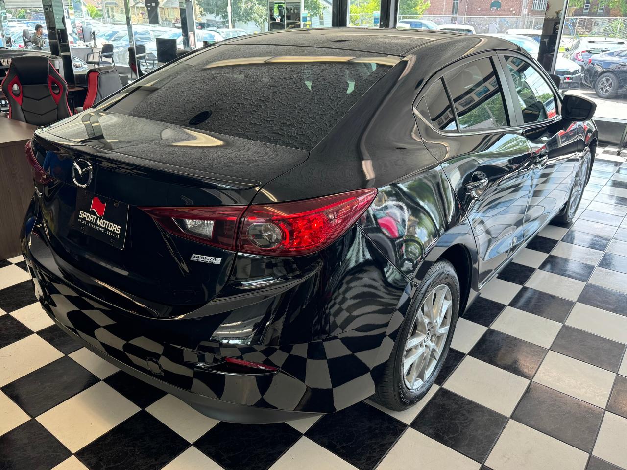 2017 Mazda MAZDA3 SE+New Tires+Brakes+Heated Leather+CLEAN CARFAX - Photo #7