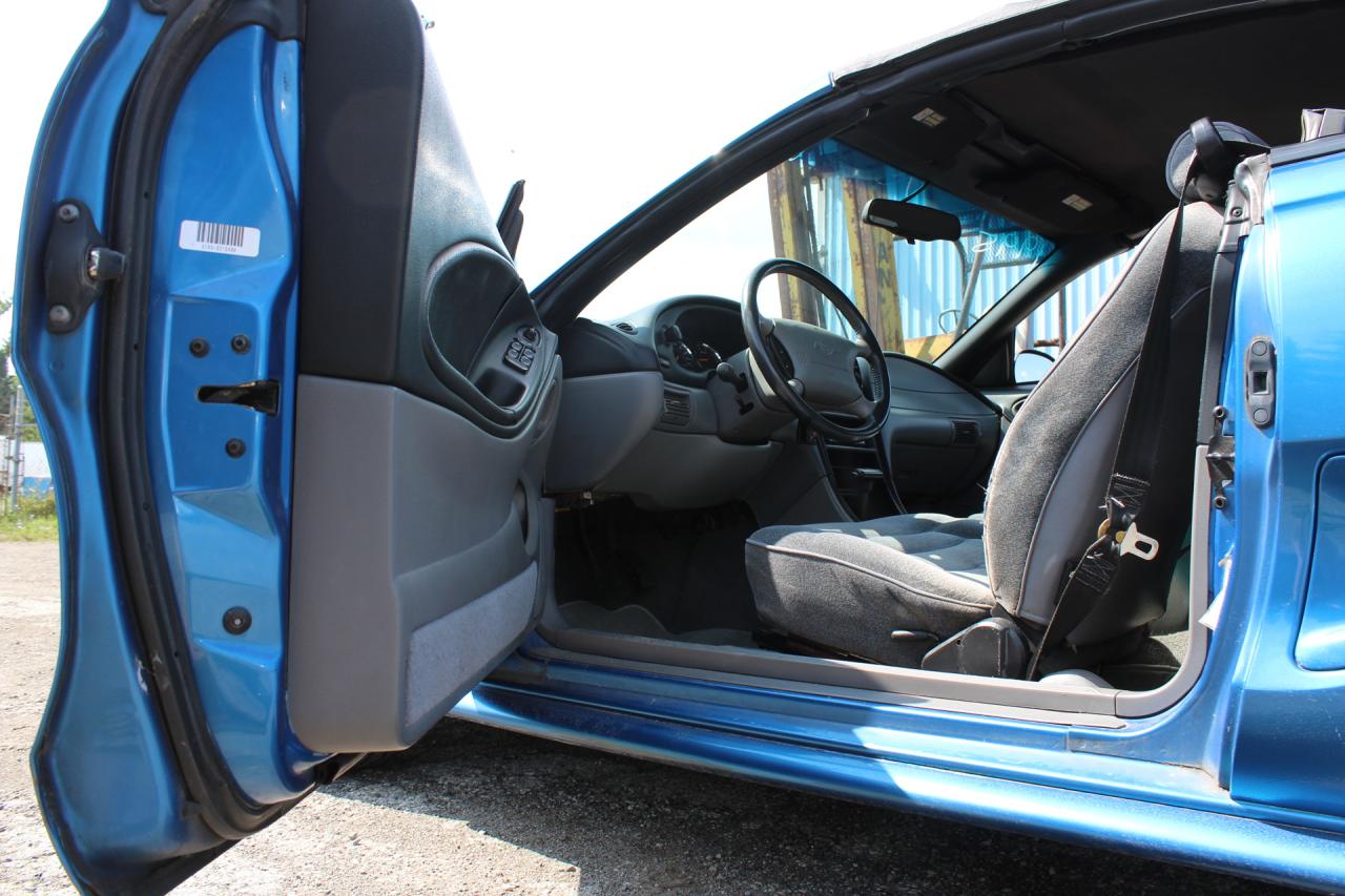 1995 Ford Mustang  Photo