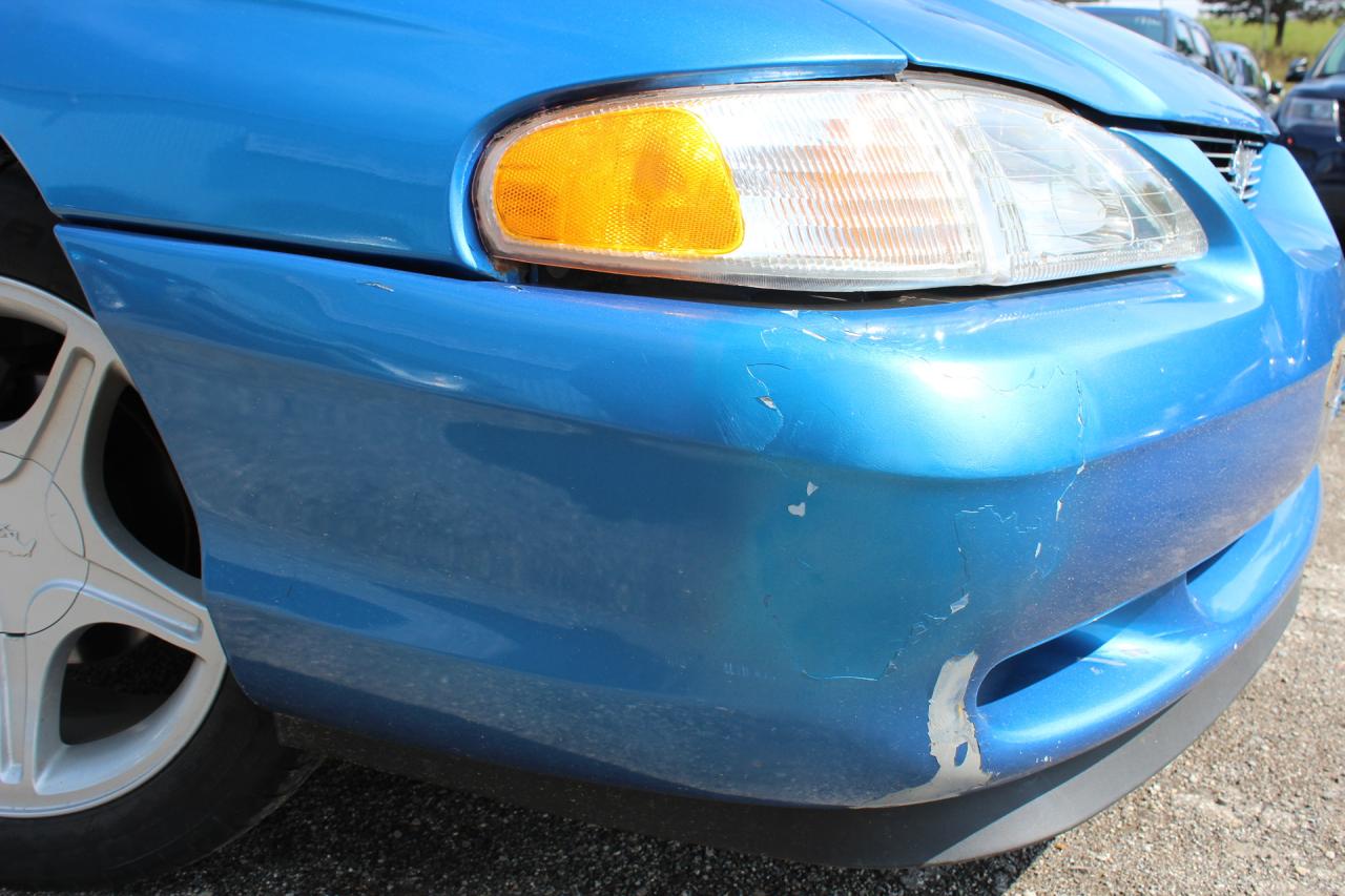 1995 Ford Mustang  Photo