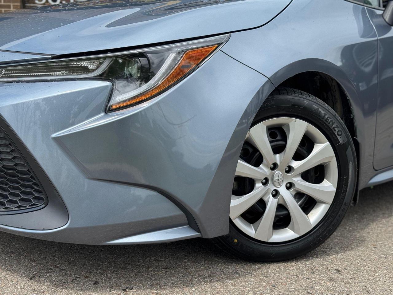 2020 Toyota Corolla LE Photo4