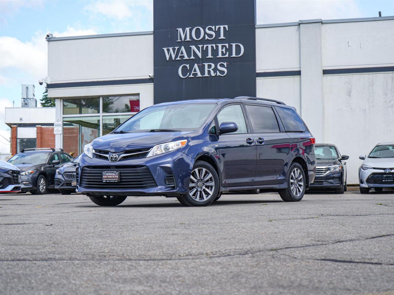 Used 2020 Toyota Sienna LE | AWD | CAMERA | HEATED SEATS for sale in Kitchener, ON