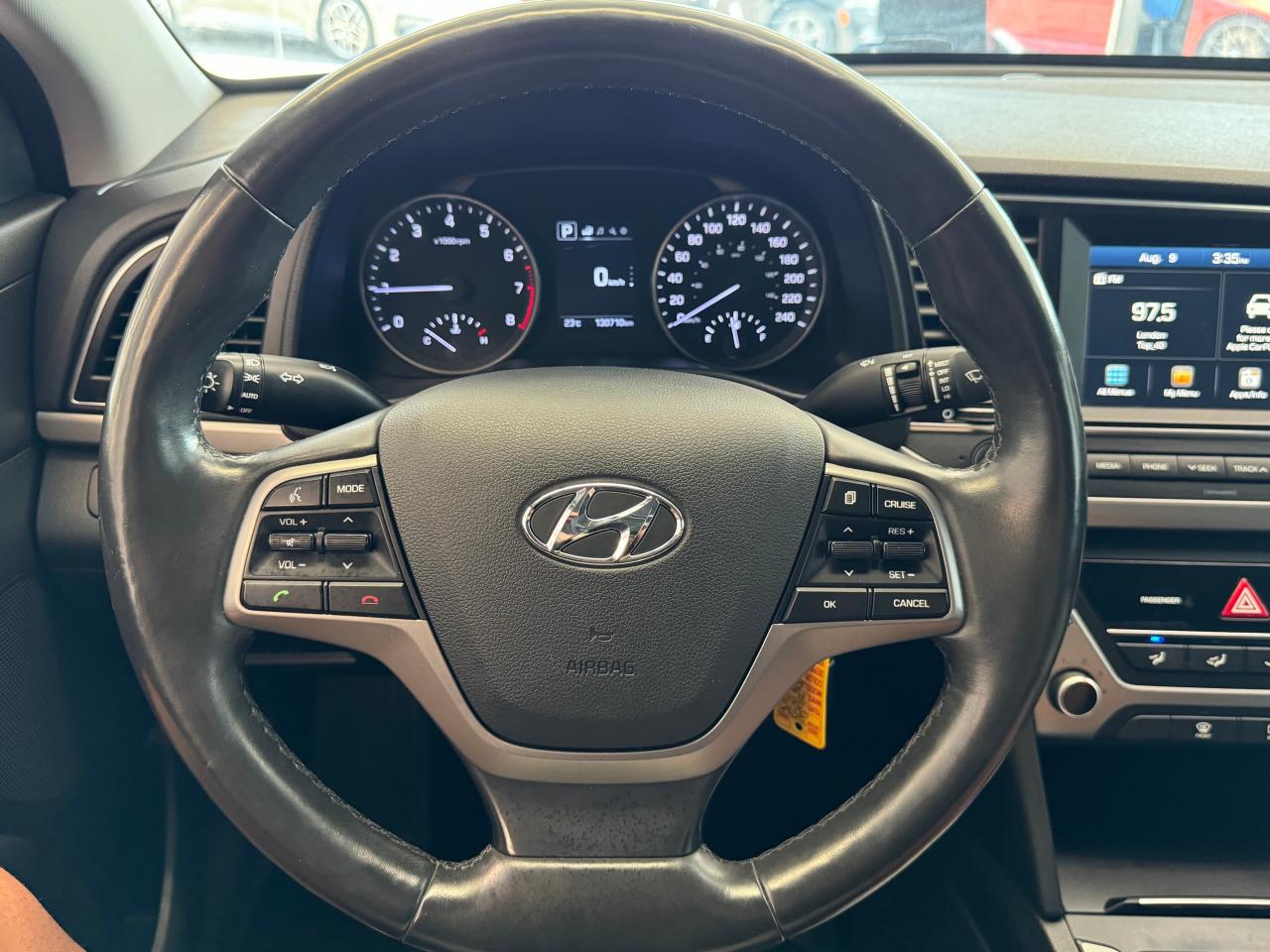 2017 Hyundai Elantra GL+ApplePlay+New Tires+A/C+Camera+Blind Spot Photo11