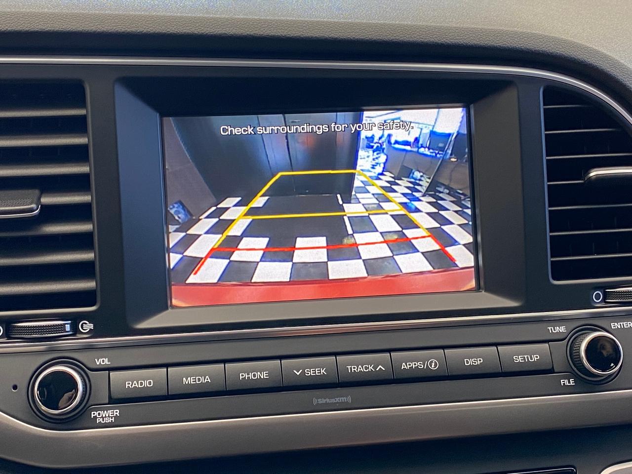 2017 Hyundai Elantra GL+ApplePlay+New Tires+A/C+Camera+Blind Spot - Photo #13