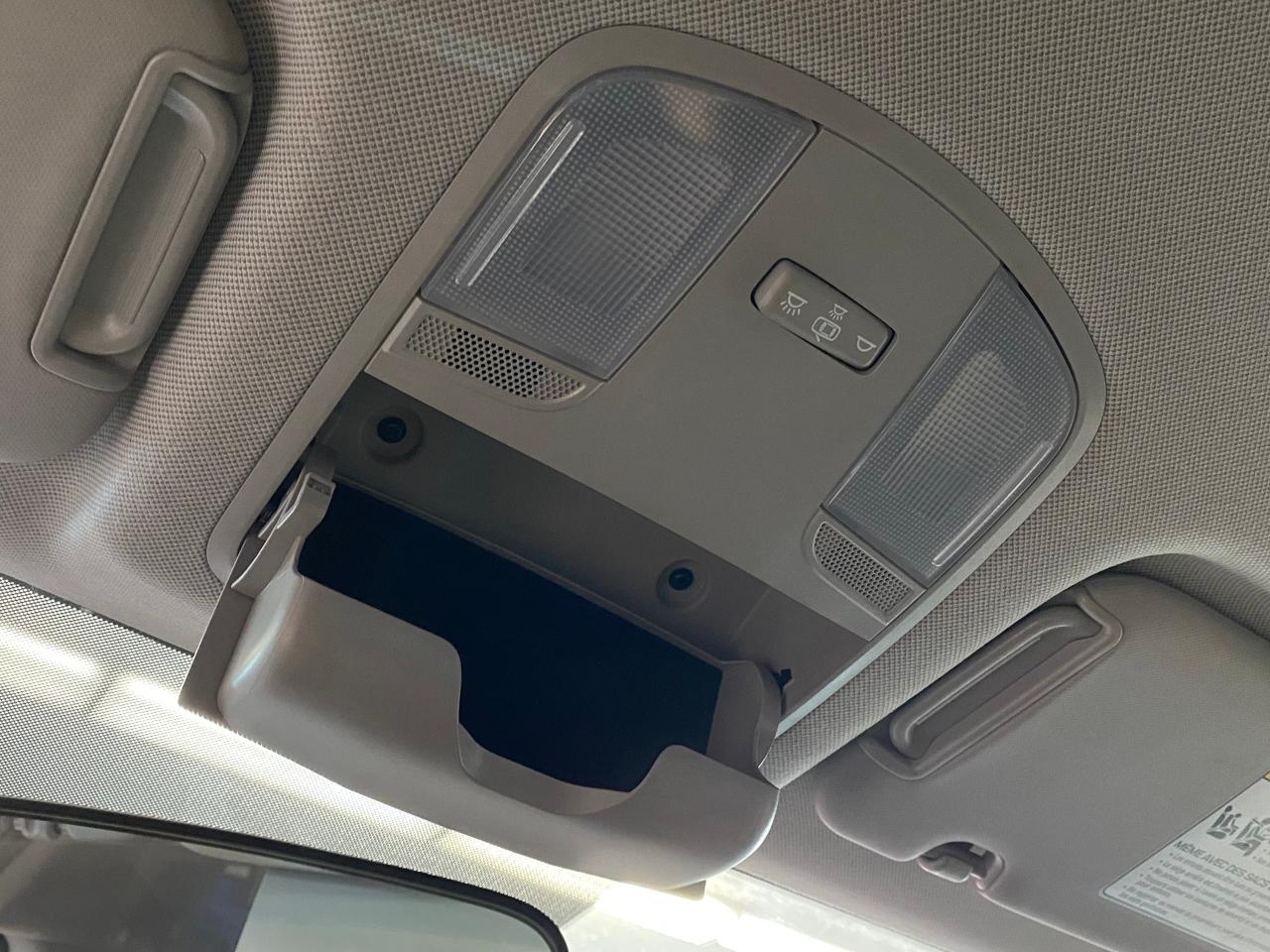 2017 Hyundai Elantra GL+ApplePlay+New Tires+A/C+Camera+Blind Spot - Photo #43