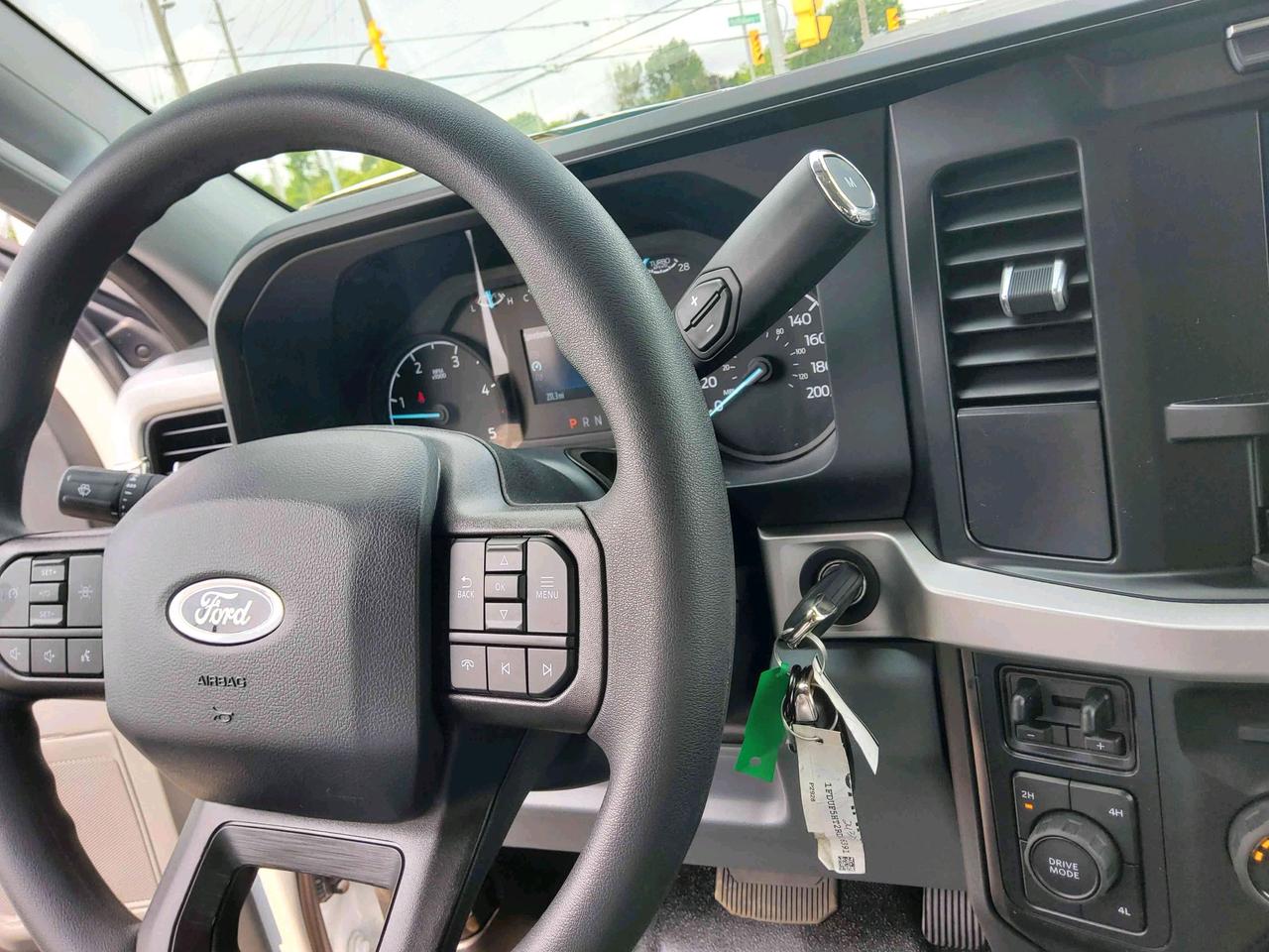 2024 Ford F-550 Super Duty DRW XL Photo