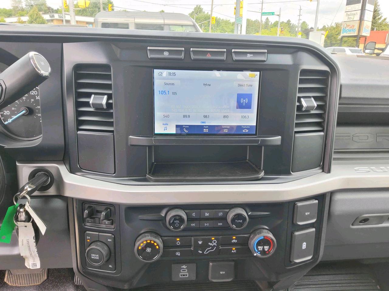 2024 Ford F-550 Super Duty DRW XL Photo