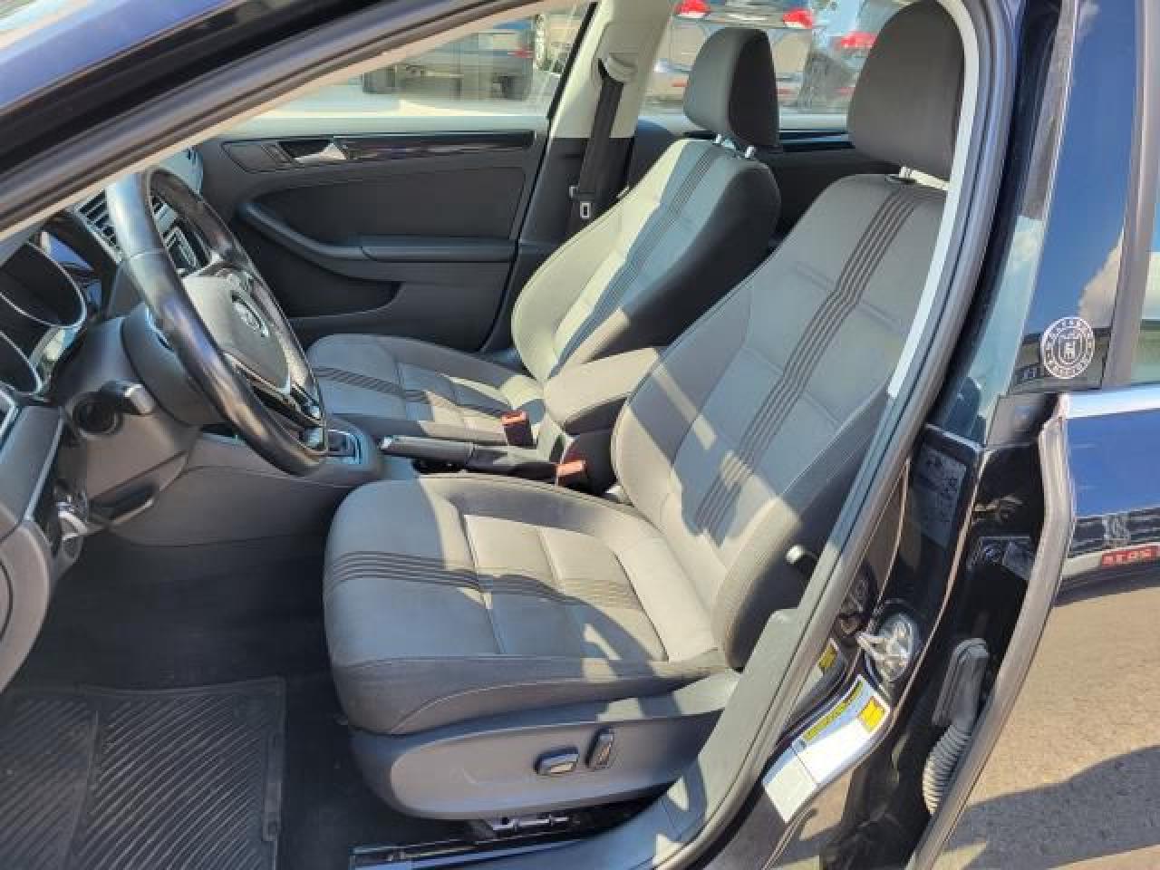 2017 Volkswagen Jetta 1.4T WOLFSBURG Photo9