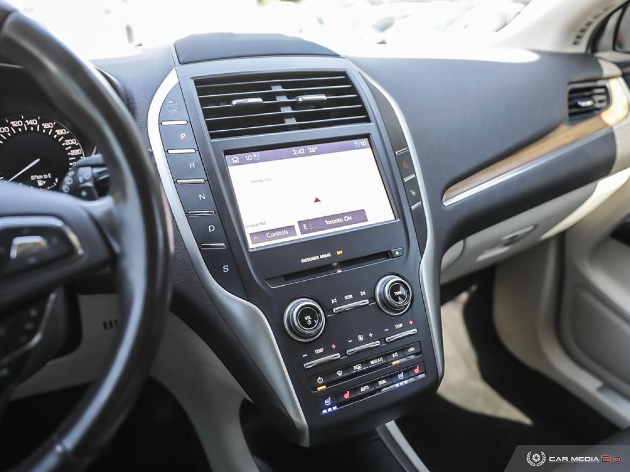 2015 Lincoln MKC AWD Photo