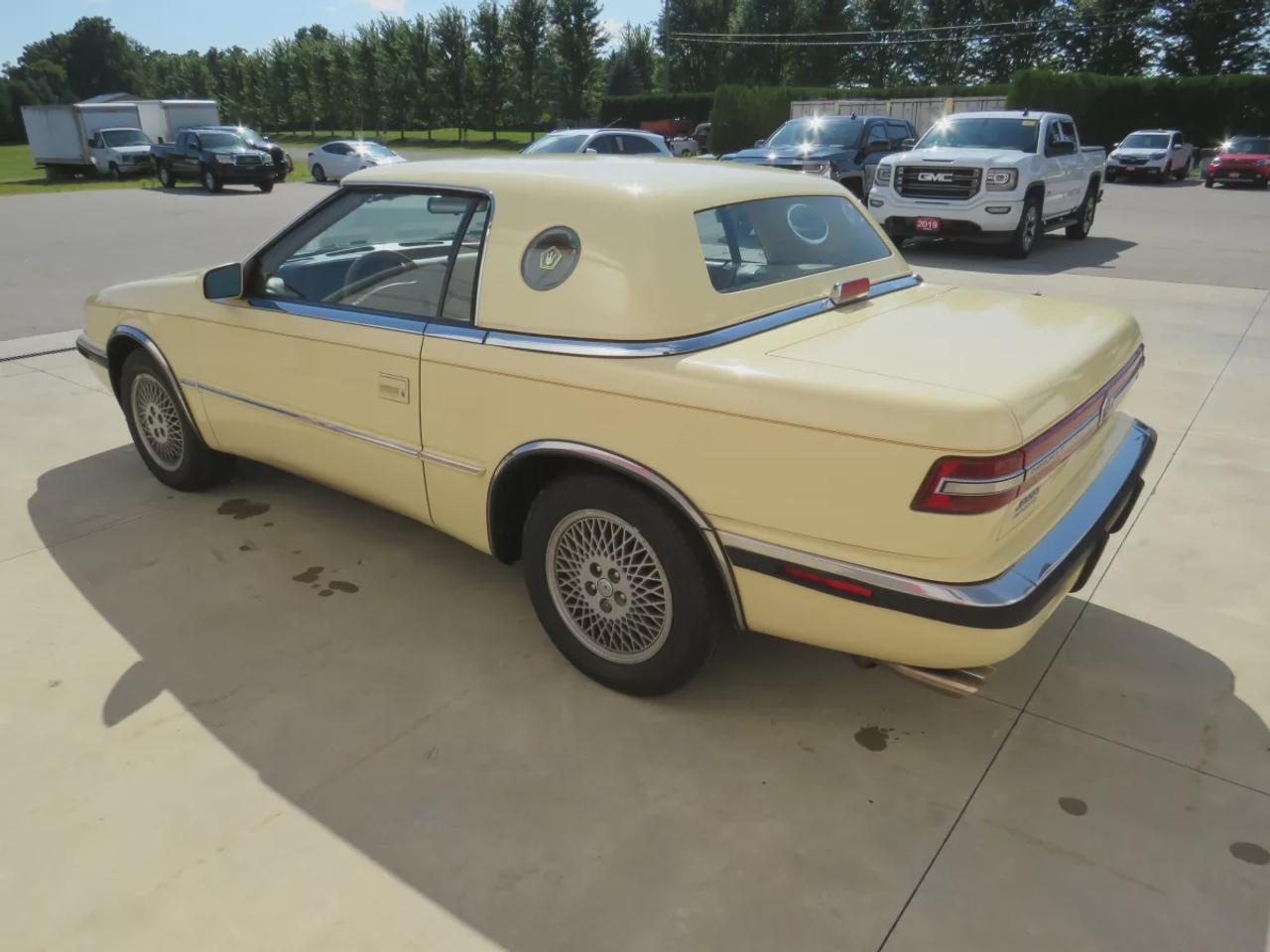1991 Chrysler TC | Rare Only 7,000 Ever Sold | Convertible | Hard Top | Hand Stitched Italian Leather Interior | Photo4