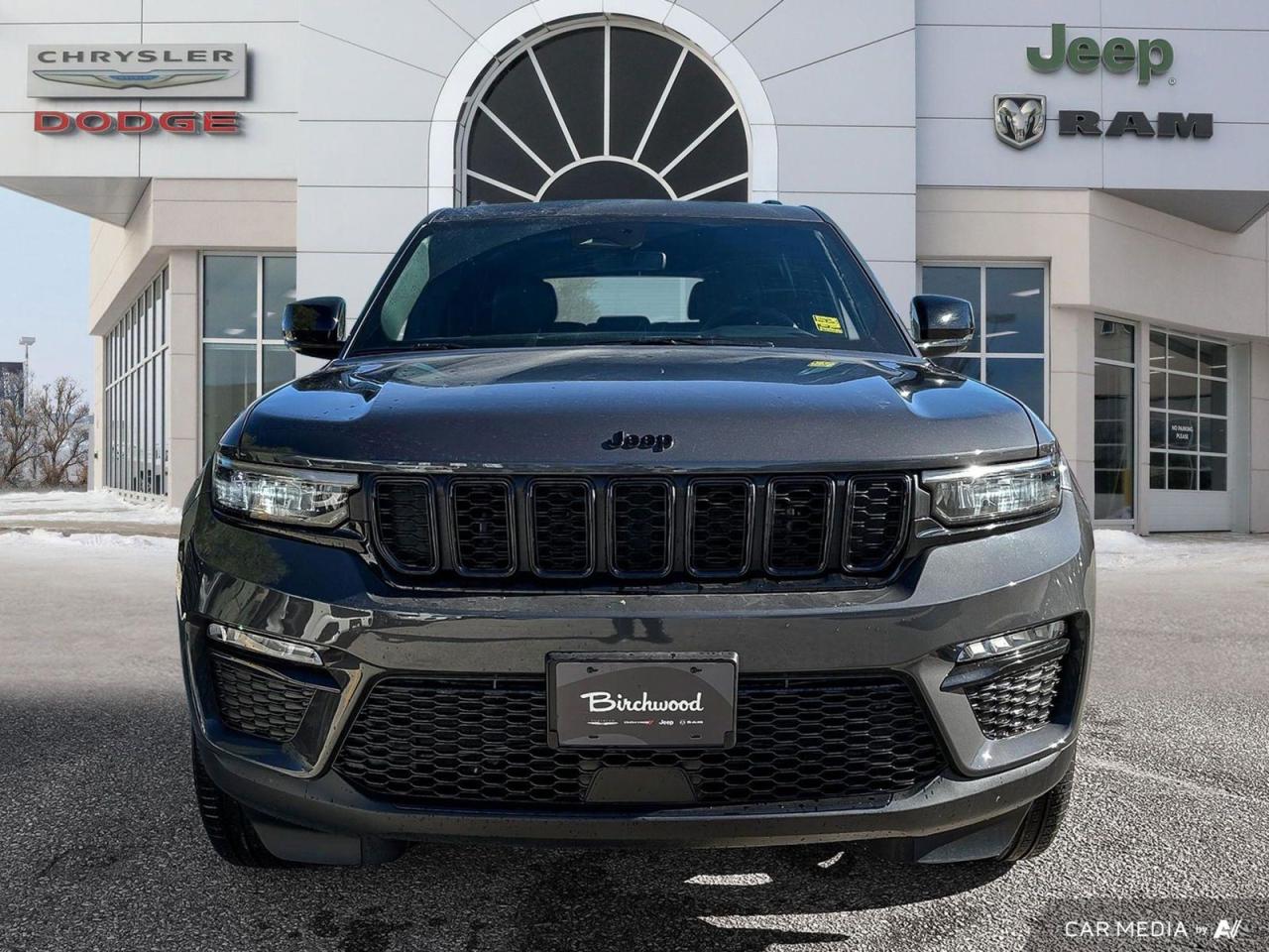 New 2024 Jeep Grand Cherokee Limited CommandView dual–pane panoramic sunroof for sale in Winnipeg, MB