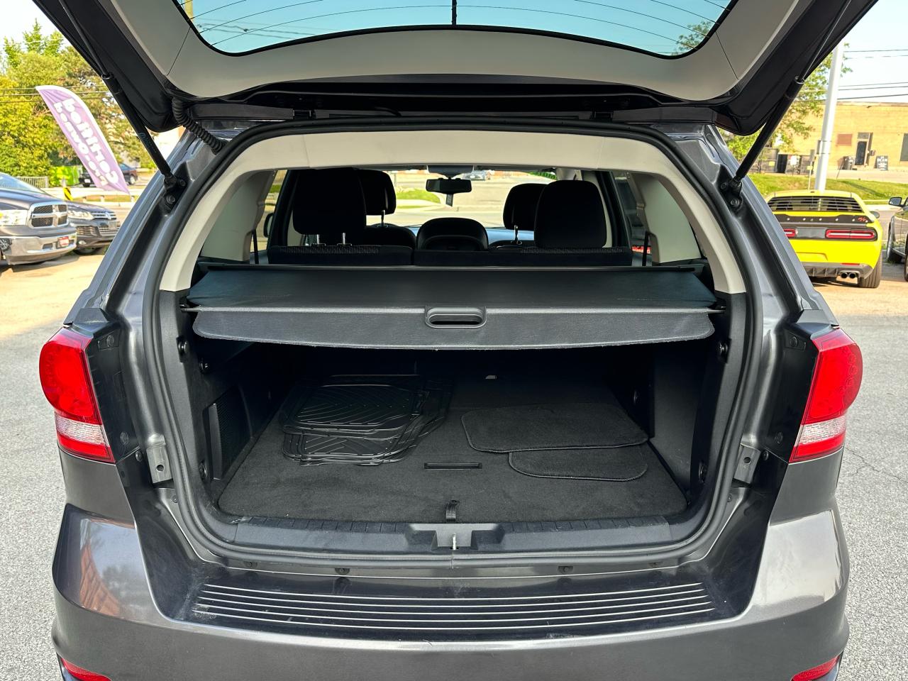 2014 Dodge Journey Limited - Photo #10