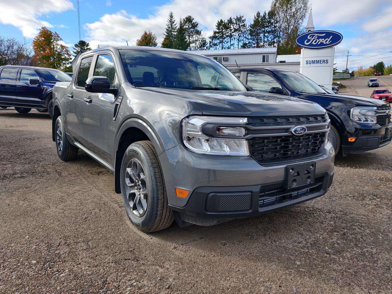 2024 Ford MAVERICK SUPERCREW XLT Photo