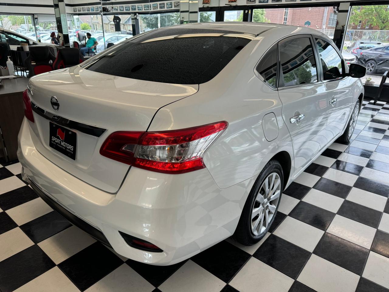 2016 Nissan Sentra S+New Tires+Brakes+A/C+Tinted+CLEAN CARFAX - Photo #7