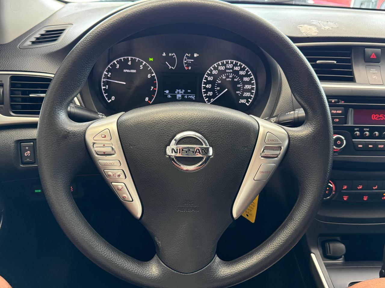 2016 Nissan Sentra S+New Tires+Brakes+A/C+Tinted+CLEAN CARFAX - Photo #11