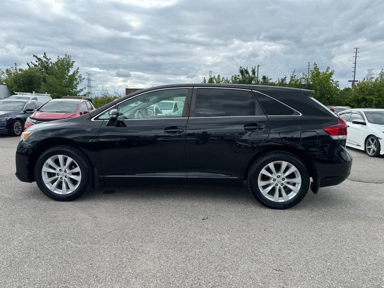 2015 Toyota Venza LE - Photo #8