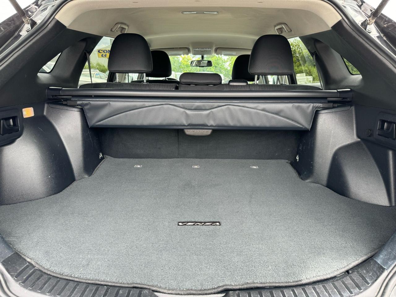 2015 Toyota Venza LE - Photo #17