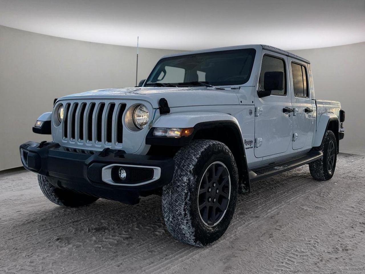 Used 2022 Jeep Gladiator  for sale in Yellowknife, NT