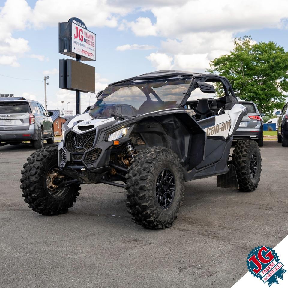 2023 Can-Am Maverick X3 XDS 900 Turbo 