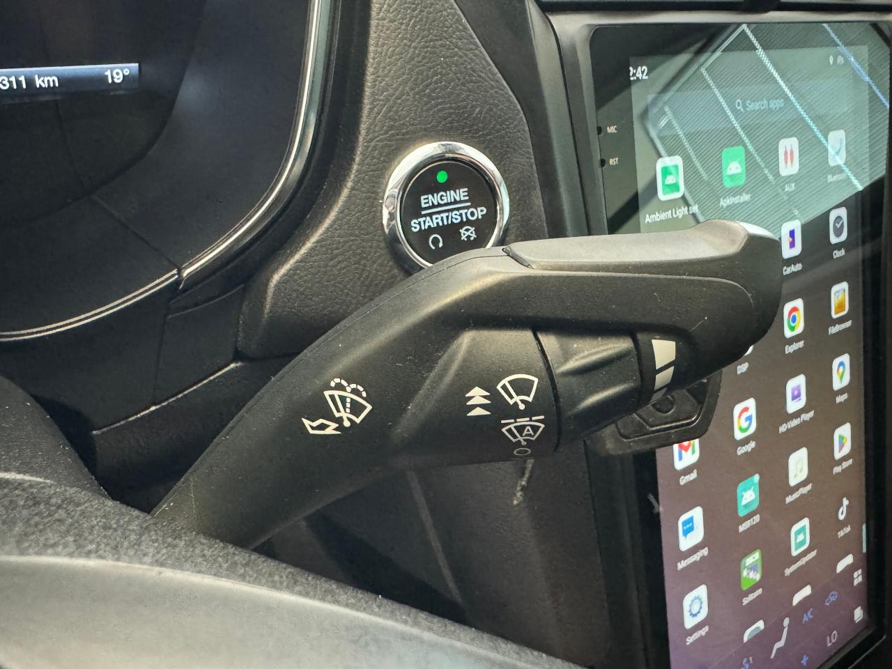 2020 Ford Fusion Hybrid TITANIUM Hybrid+GPS+Adaptive Cruise+CLEAN CARFAX - Photo #47