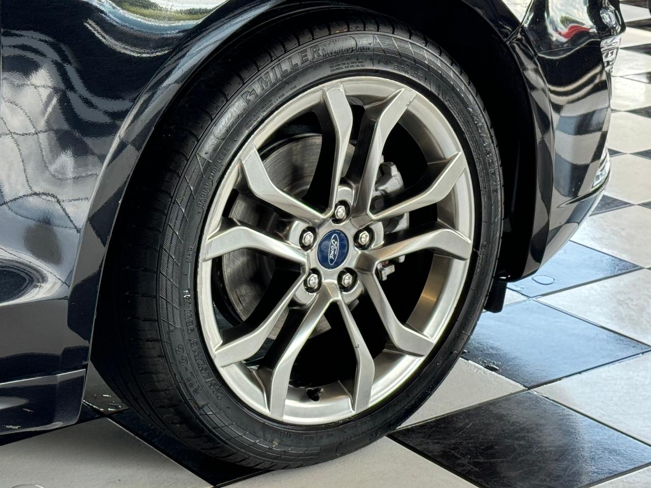 2020 Ford Fusion Hybrid TITANIUM Hybrid+GPS+Adaptive Cruise+CLEAN CARFAX - Photo #57