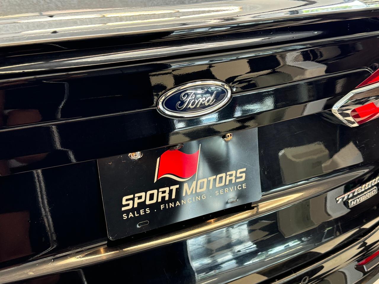 2020 Ford Fusion Hybrid TITANIUM Hybrid+GPS+Adaptive Cruise+CLEAN CARFAX Photo128