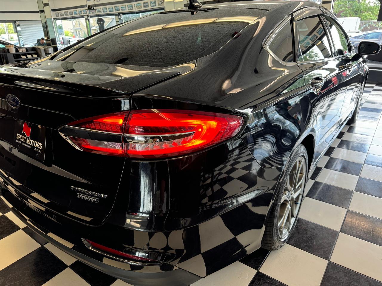 2020 Ford Fusion Hybrid TITANIUM Hybrid+GPS+Adaptive Cruise+CLEAN CARFAX Photo106