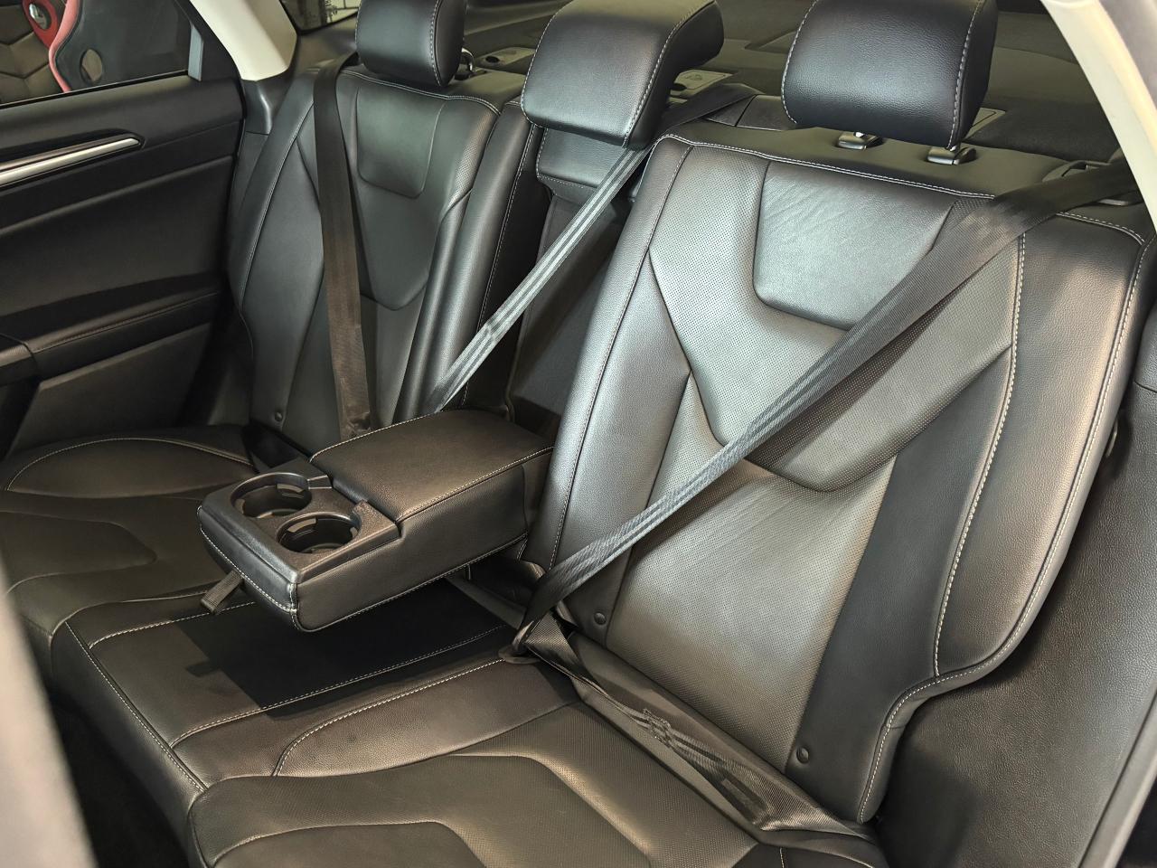 2020 Ford Fusion Hybrid TITANIUM Hybrid+GPS+Adaptive Cruise+CLEAN CARFAX - Photo #26